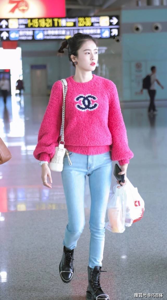 本人 白鹿近期穿搭太有感觉了！温婉可人、天真烂漫，简直就是时宜本人