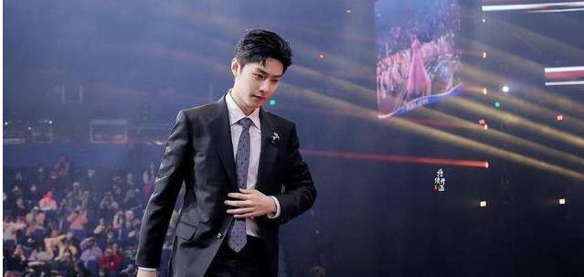 品牌|肖战王一博将同台？知情人透露：肯定不会同台表演，更不会同框