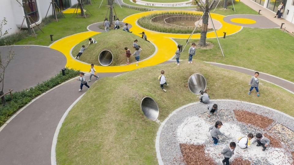 设计|幼儿园和小学一体的贵族学校，这设计真绝！