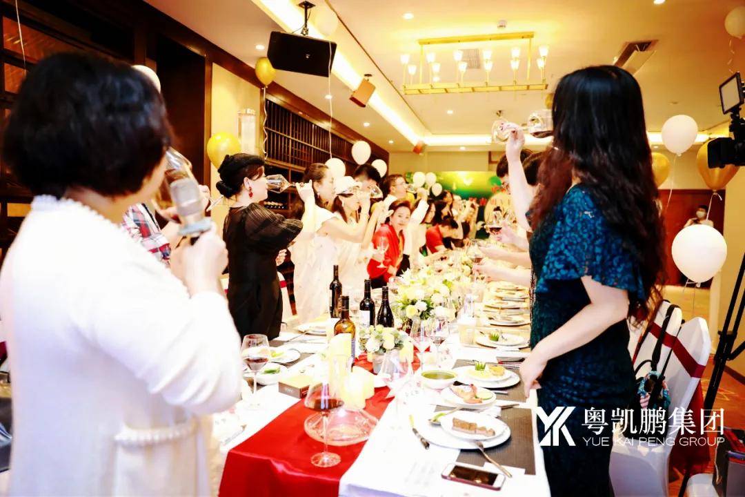 品牌|文化自信!新疆阿吉姆酒庄引领中国民族品牌联合发展!