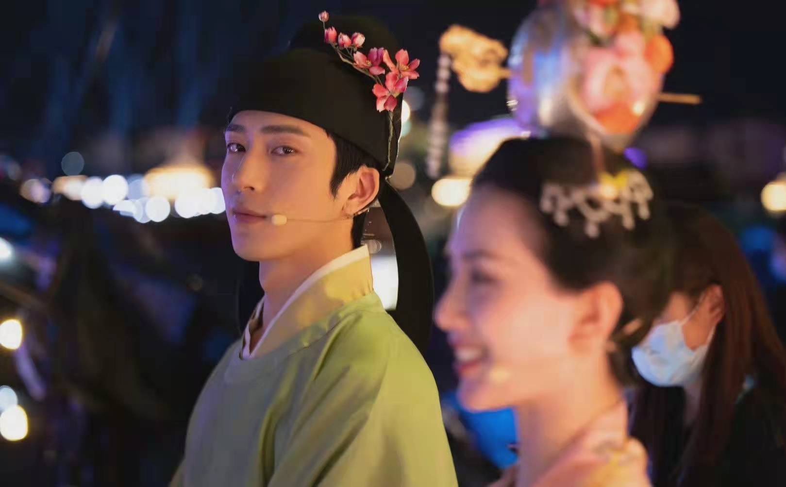 舞台|央视中秋晚会“王炸”：央视boys合唱，刘诗诗古装，周深“奔月”