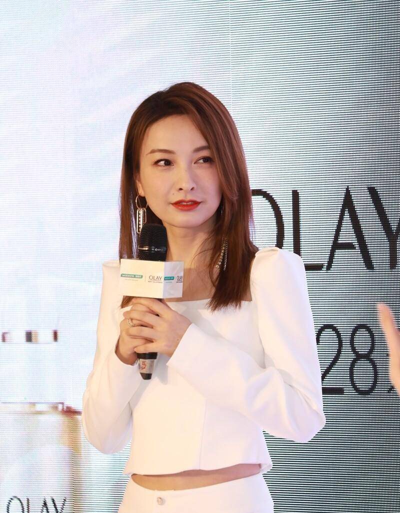 怎么让自己变得有女人味 e4f229f8d6de4884941d97841397e256.jpeg