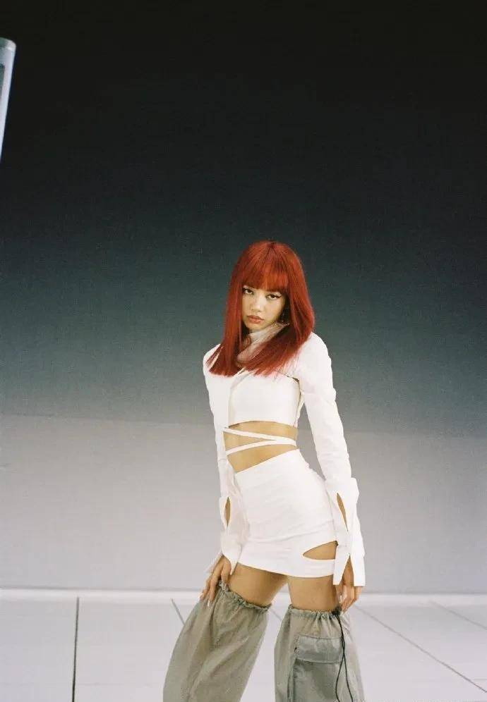 元素 换季乱穿衣?2021年5大流行元素,让你时髦一整年