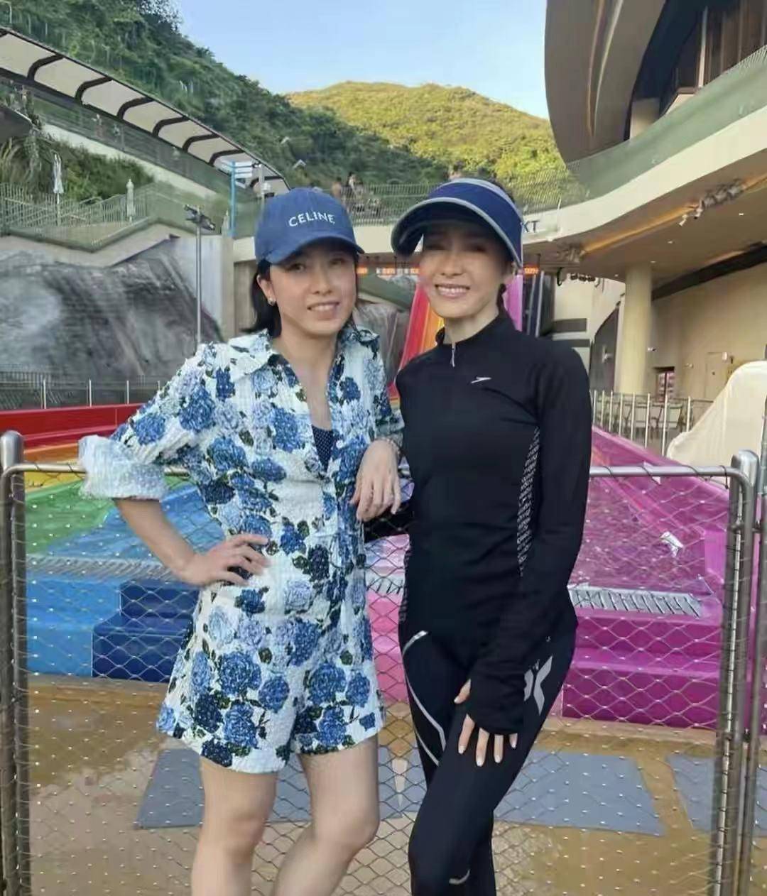 甘比 香港仨超级贵妇参加活动！徐子淇踩10cm松糕鞋太拼，黎姿碾压甘比