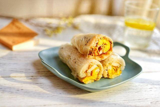 做法|儿子点名要吃的早餐,营养美味,做法很简单,分分钟就能搞定