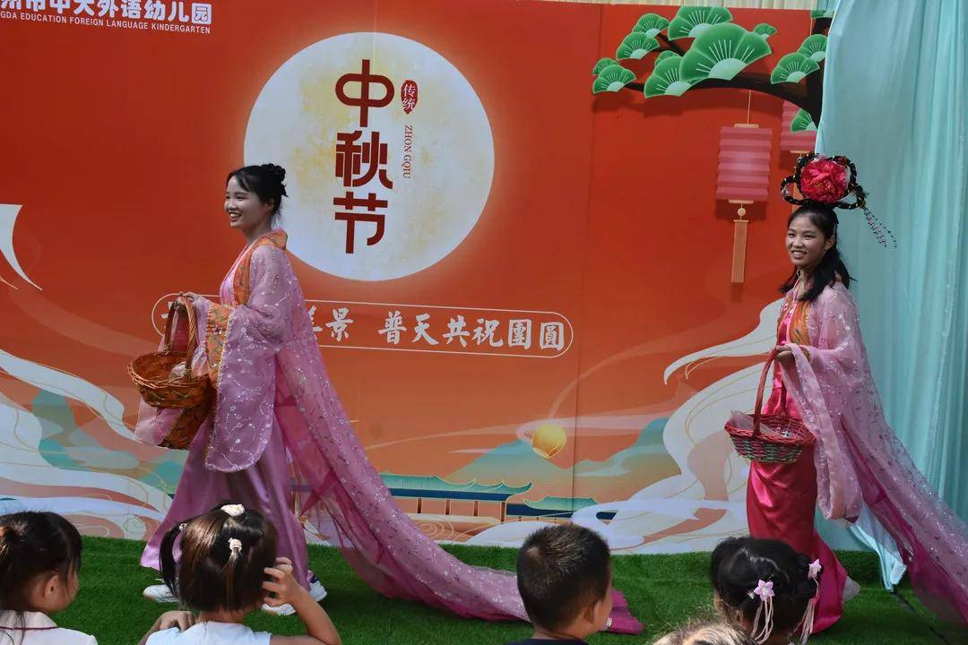 迎中秋 知民俗----诺亚舟惠州市中大外语幼儿园中秋节主题活动