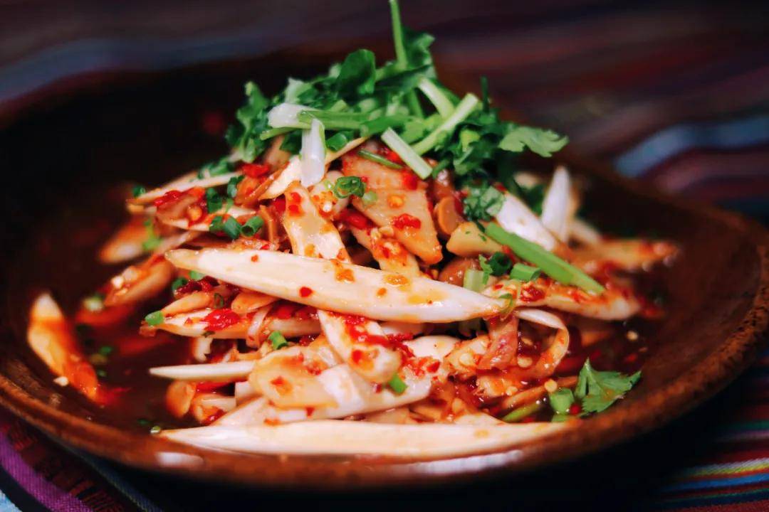 昆明6店云南民族菜之光小瓦喳玉溪店来了