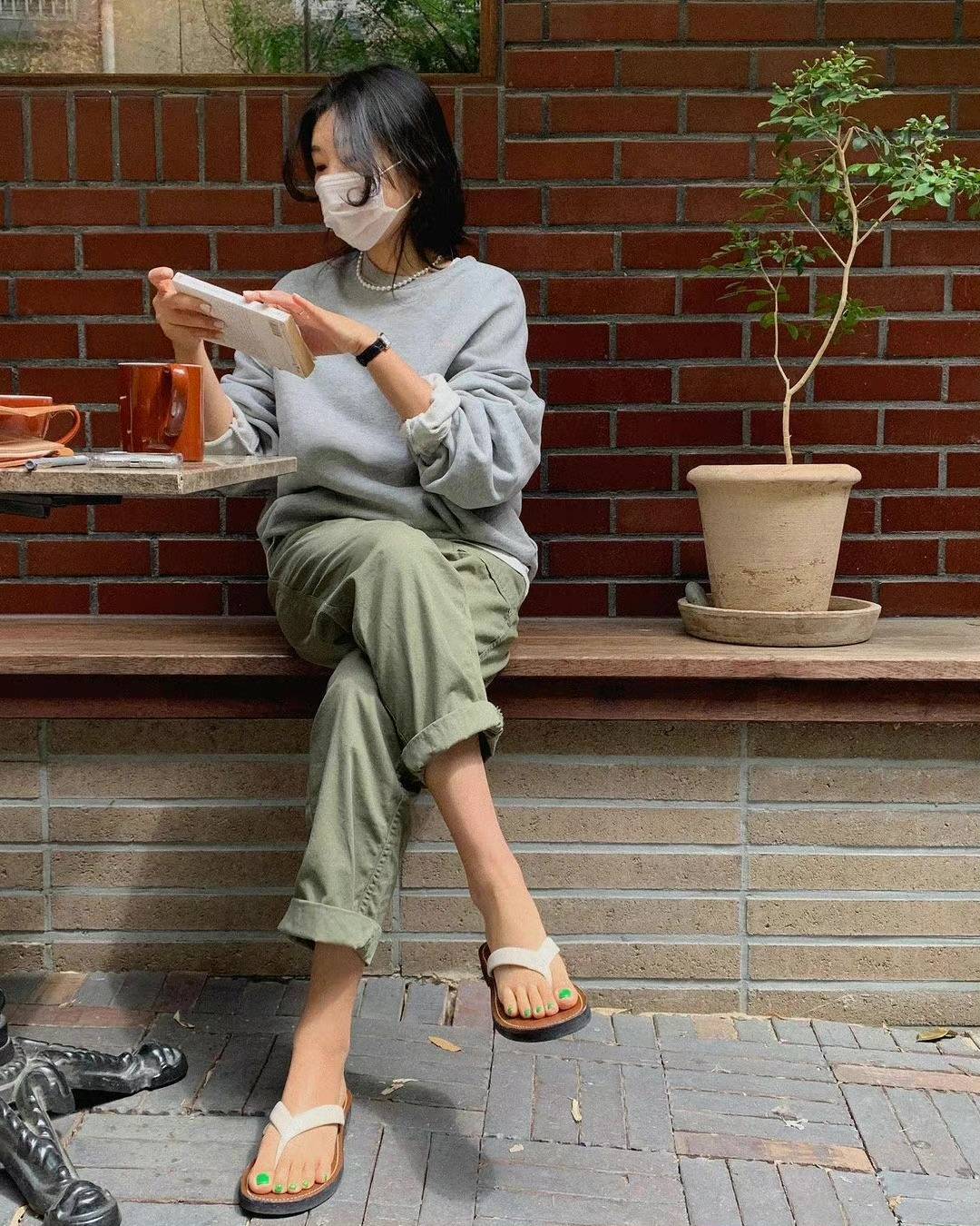 Alizzi 快速提升你的秋季衣品!这5位美女搭配,照抄一下你也是时髦girl