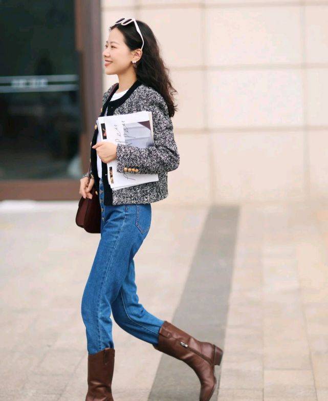 服装 爱美的女人没有年龄界限,只要会穿衣搭配,照样可以美得肆无忌惮