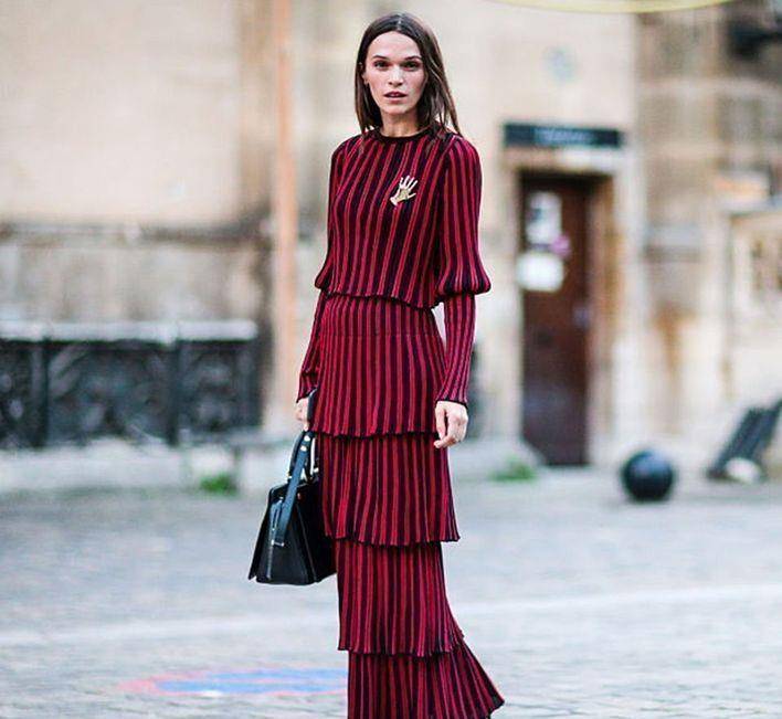 毛衣 过年穿红色,这样穿时尚又得体!