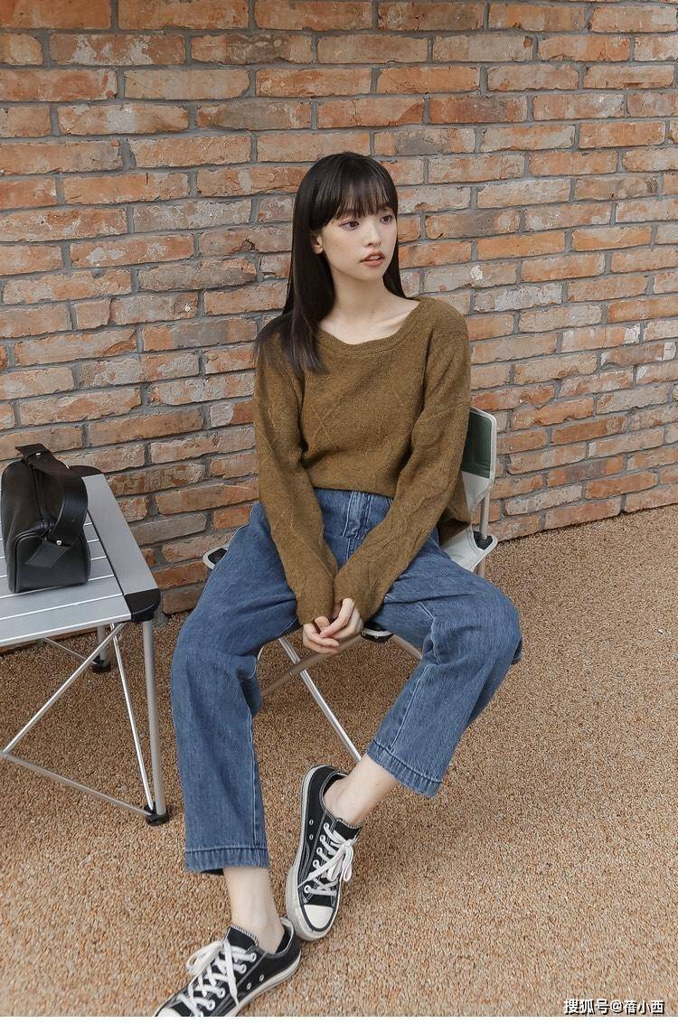 卫衣 越简单越高级!早秋推荐4条长裤,搭配卫衣、毛衣、衬衫都很时髦