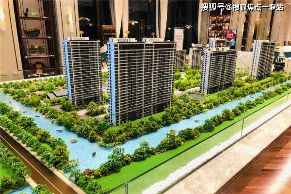 苏州市昆山市天气 2fea2998ce4c4f85b4a3b3f62cb26969.jpeg