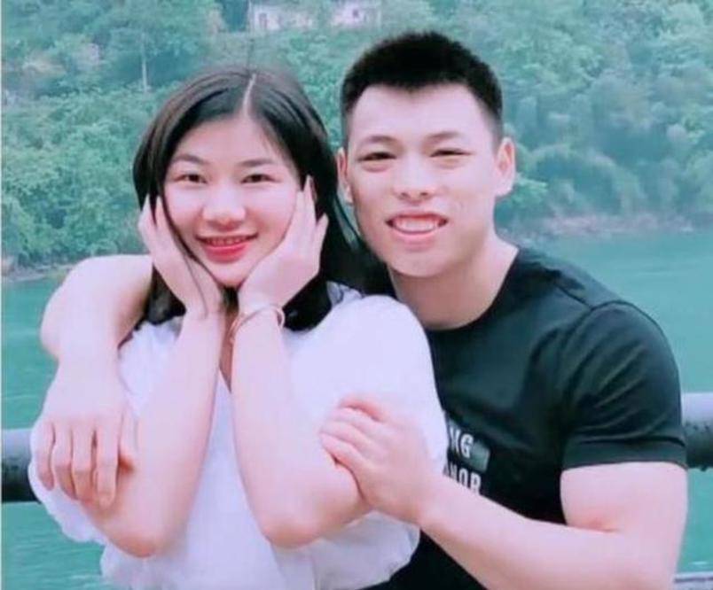 原创喜事频传举重名将石智勇与女友领证结婚谌利军也将举办婚礼