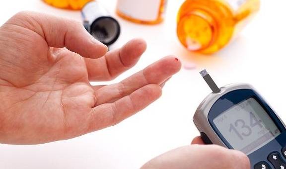 吃什么东西能降血糖效果最好 b694b2e694eb4c8183a98084d7bbc97d.jpeg