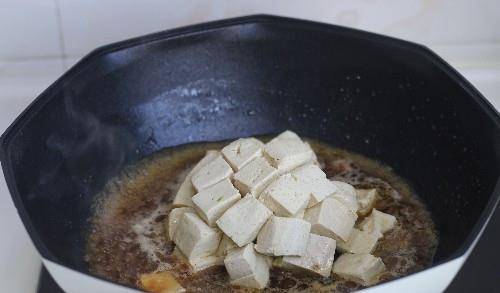炖豆腐怎么让豆腐入味家常版 c93d6bb16ab44452b4e20f30b2216968.jpeg