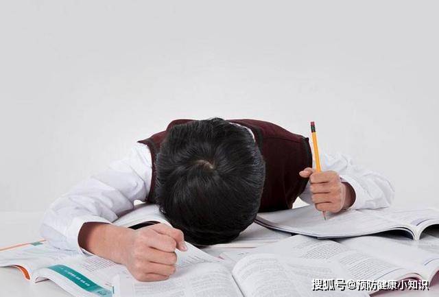 睡眠|生活中4个行为或会伤肝，坚持“三多”，肝会感激你