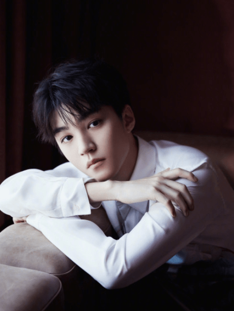 邓伦 众星周末营业状态PK！唐嫣仙贵、李沁鬼马，邓伦和王俊凯谁圈粉？