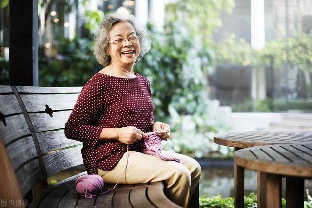 测试|你的真实脑年龄是多大？请做以下测试，看你离阿尔茨海默病有多远？