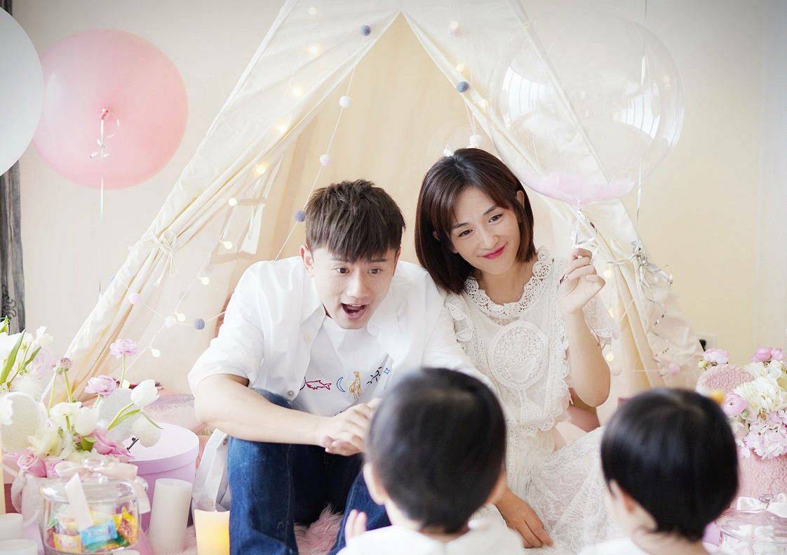 张杰谢娜10周年庆祝恩爱甜蜜狗粮满满令人羡慕不已