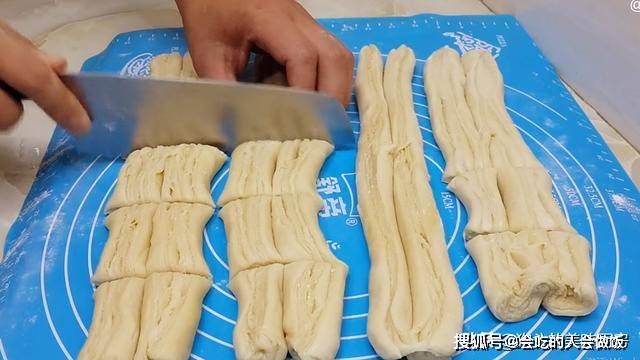 面包|这零食我连吃了三天,一口一个,比面包还好吃,太香了