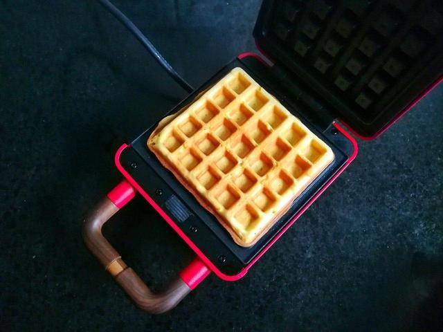 机器|快手早餐，美丽格子华夫饼，简单易做，全家都爱吃