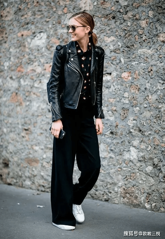 黑色 悦穿搭：全身黑色搭配，照样美又气质