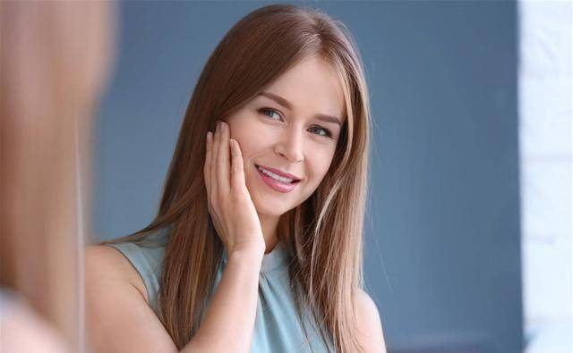 控制|皮肤是血糖的“晴雨表”，皮肤有4种表现，就是让你控糖的信号