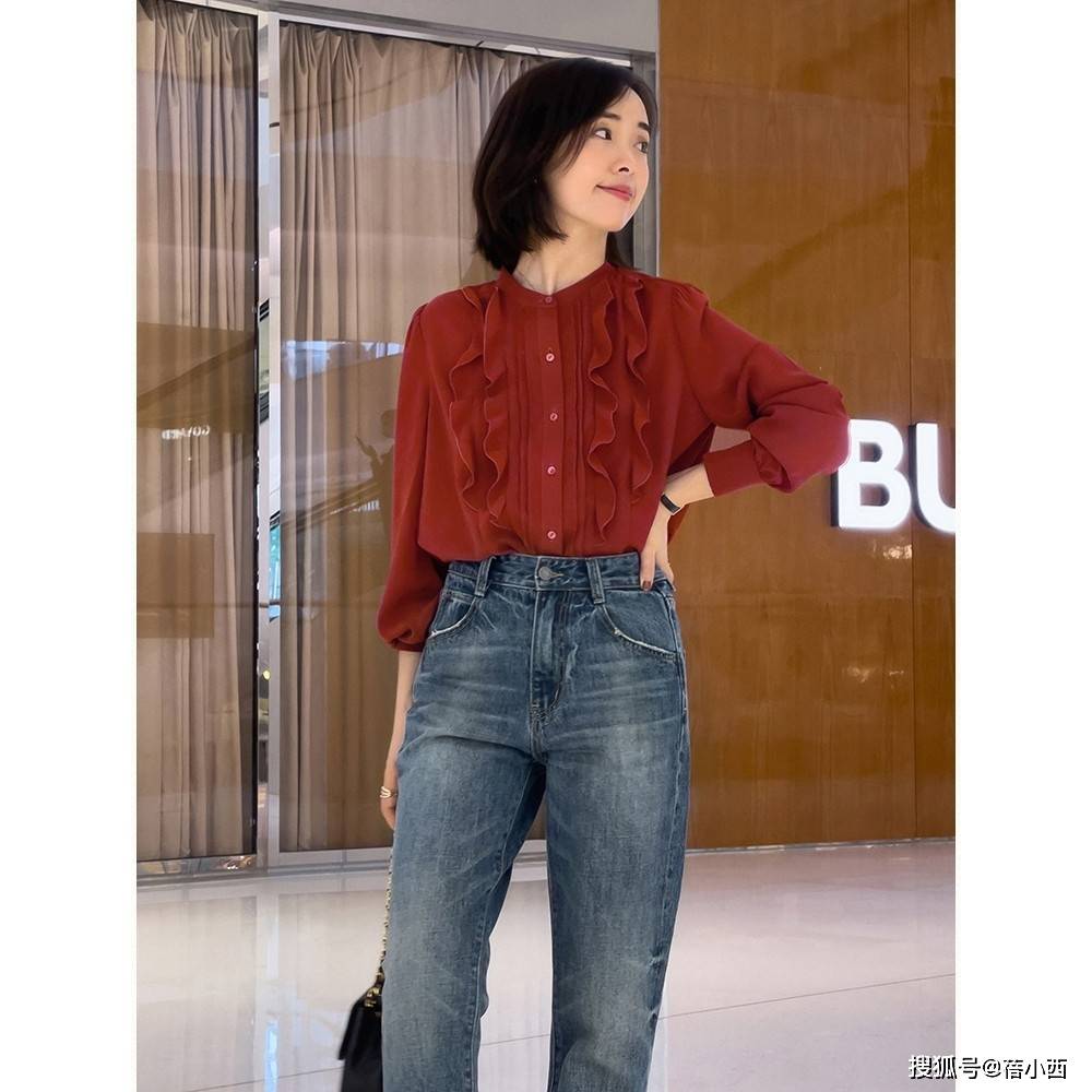 下装 皮肤黄、黑的女生，秋季选择这5种颜色的衣服，提亮肤色很简单