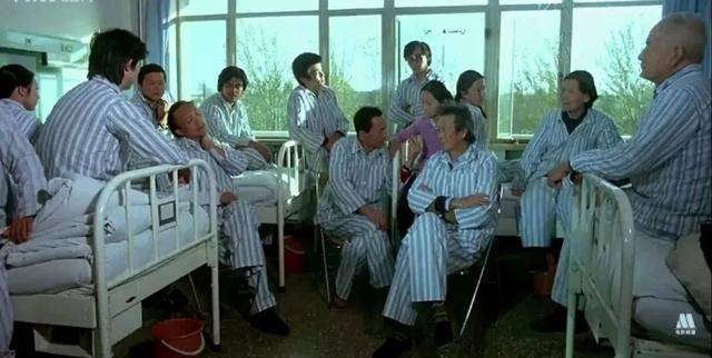 海市蜃楼|80年代十大“现象”佳片,《少林寺》1.6亿,《红高粱》获奖无数2