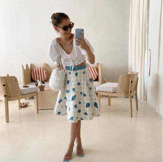 上半身 逛街的时候这样穿，成为人群中最吸引人的存在，显瘦又洋气