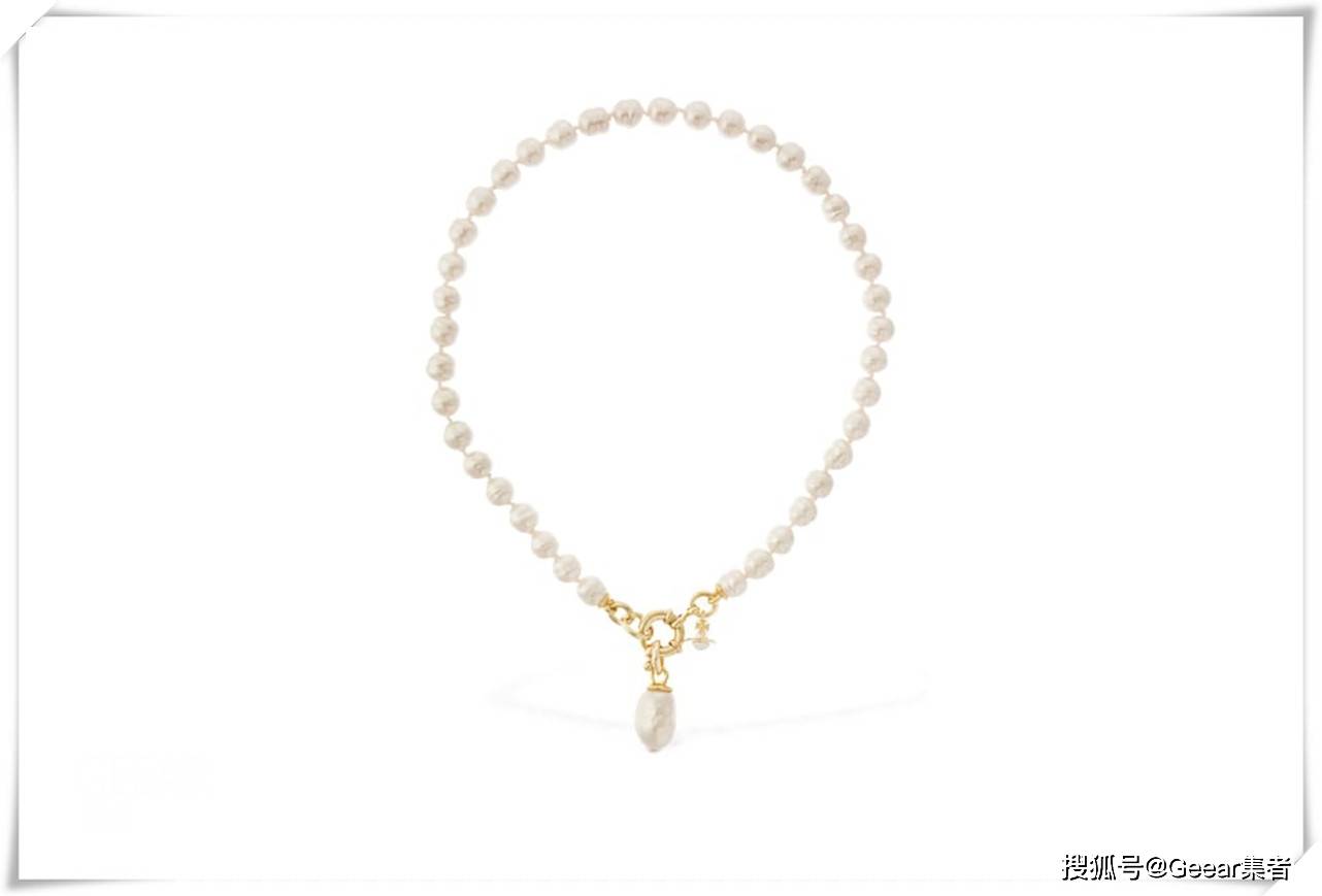 孝渊 韩星们也不约而同戴上这款项链：秋冬不能错过的珍珠首饰！