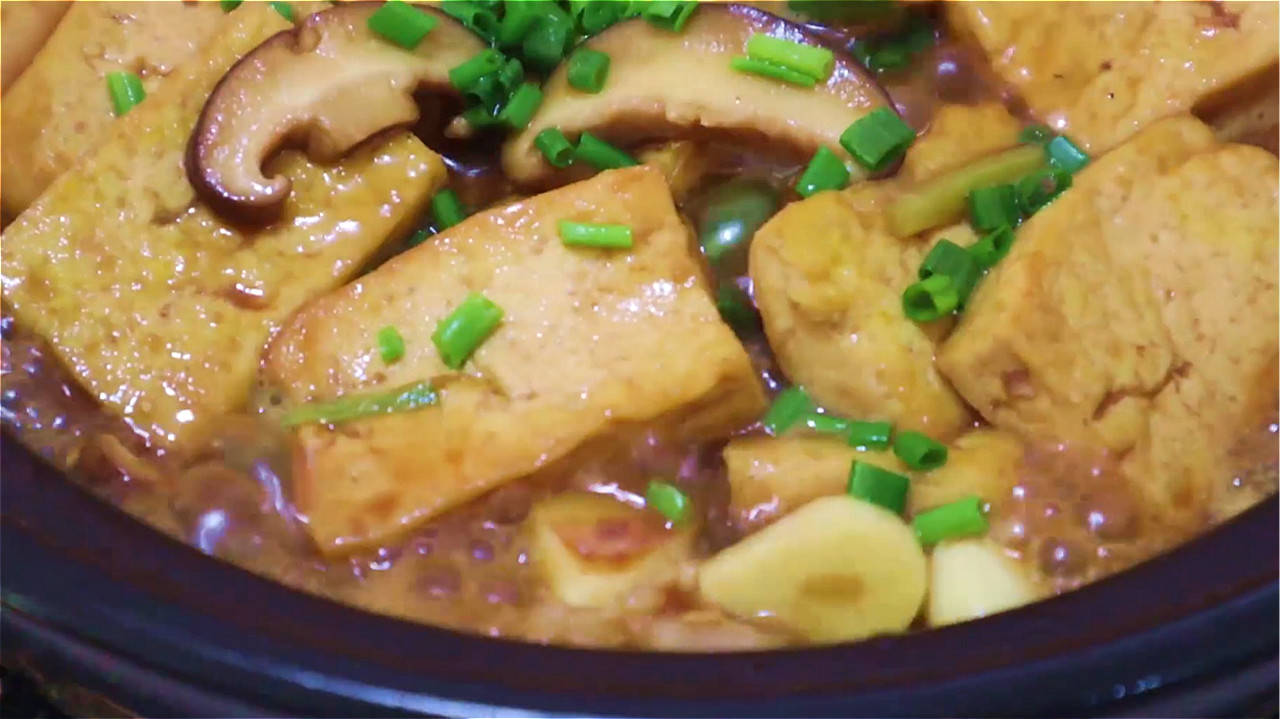 炖豆腐怎么炖着最好吃 fee27ca5129e4e82b5ef844d20ec328f.jpeg
