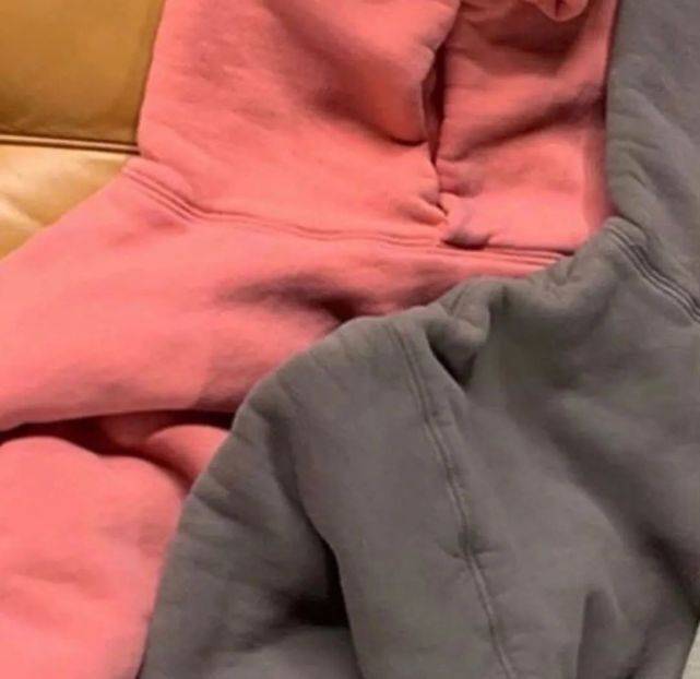 官网 手慢无！Yeezy x GAP联名"初代卫衣"被抢到断码？