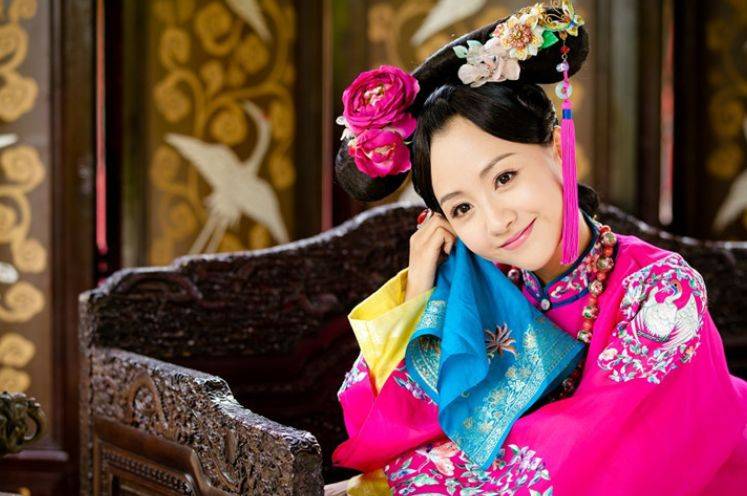 说起杨蓉,大家都不陌生了,在《宫锁珠帘》中的表现太棒了,尖酸泼辣的