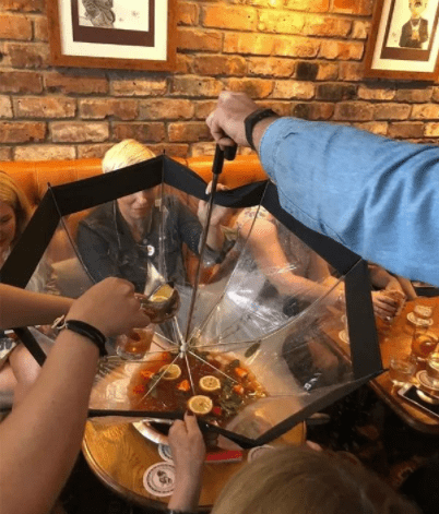 电饭煲|搞笑GIF趣图：妹子你穿了那么多，就不怕捂的慌吗？