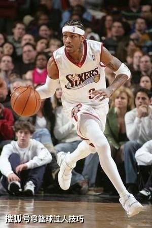 德拉维多瓦被NBA禁止穿戴的装备！艾弗森两次被针对，乔丹AJ被禁却火了