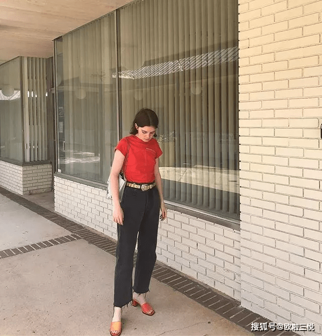方法会穿衣服vs不会穿衣服的女生