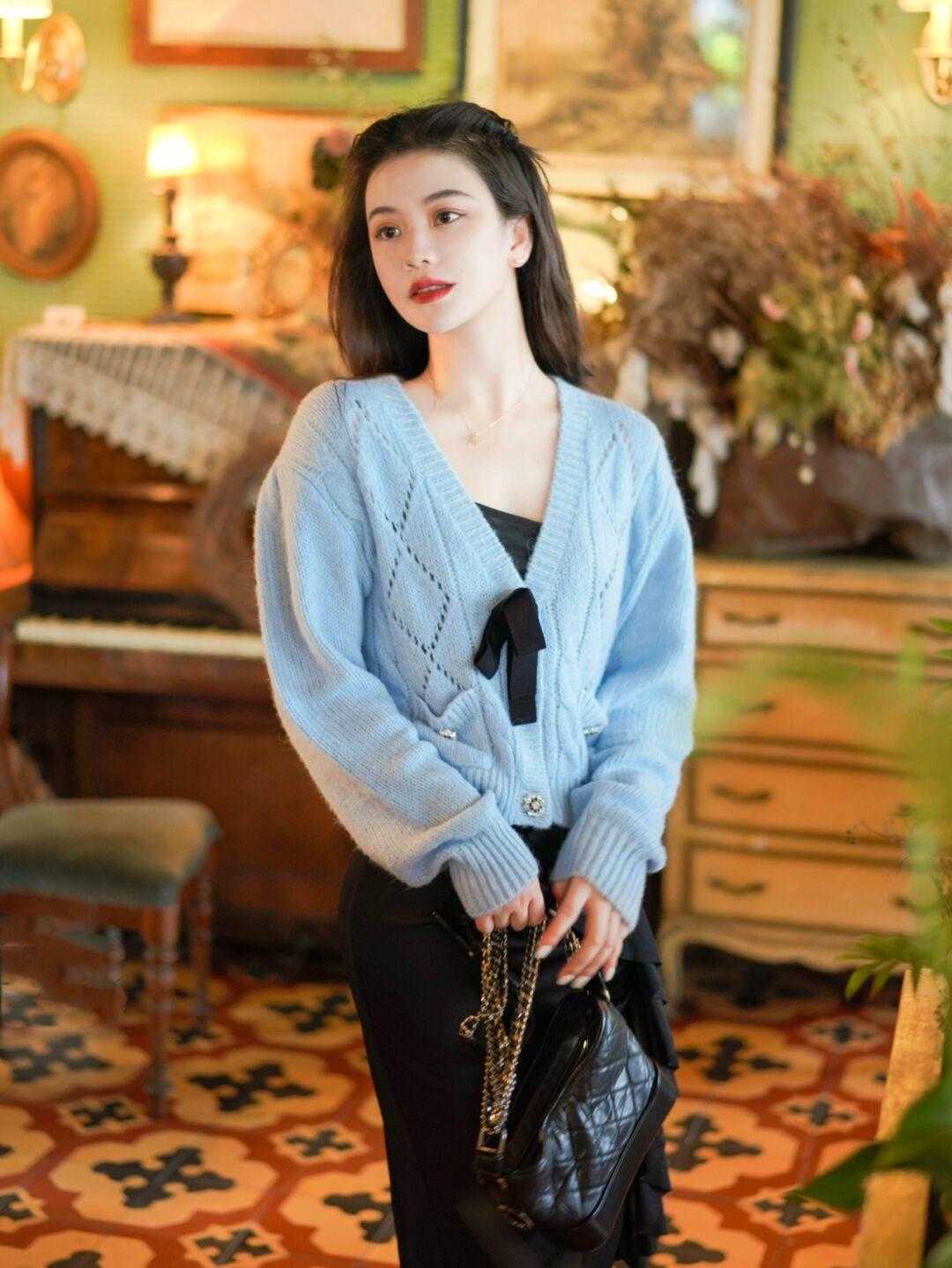 小个子 今年秋天,会穿搭的女生少不了这些单品,时髦精致又百搭