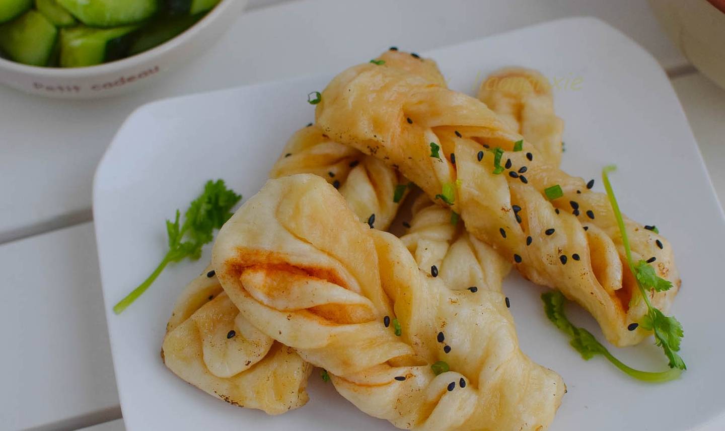 后用|晒我家孩子的营养早餐，有肉有蛋有可口面点，上桌10分钟就吃光