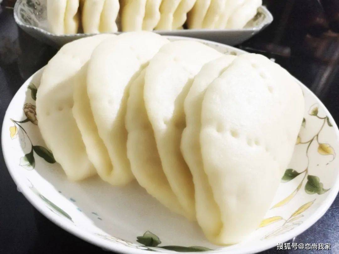关键|早餐给孩子做荷叶包，给肉包子都不换，关键是夹的馅料满口留香！