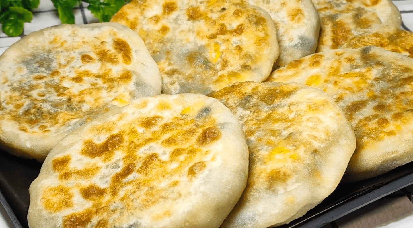 自己在家做菜煎饼的饼 943790af8b584ccb90a5321bc3c564b1.png