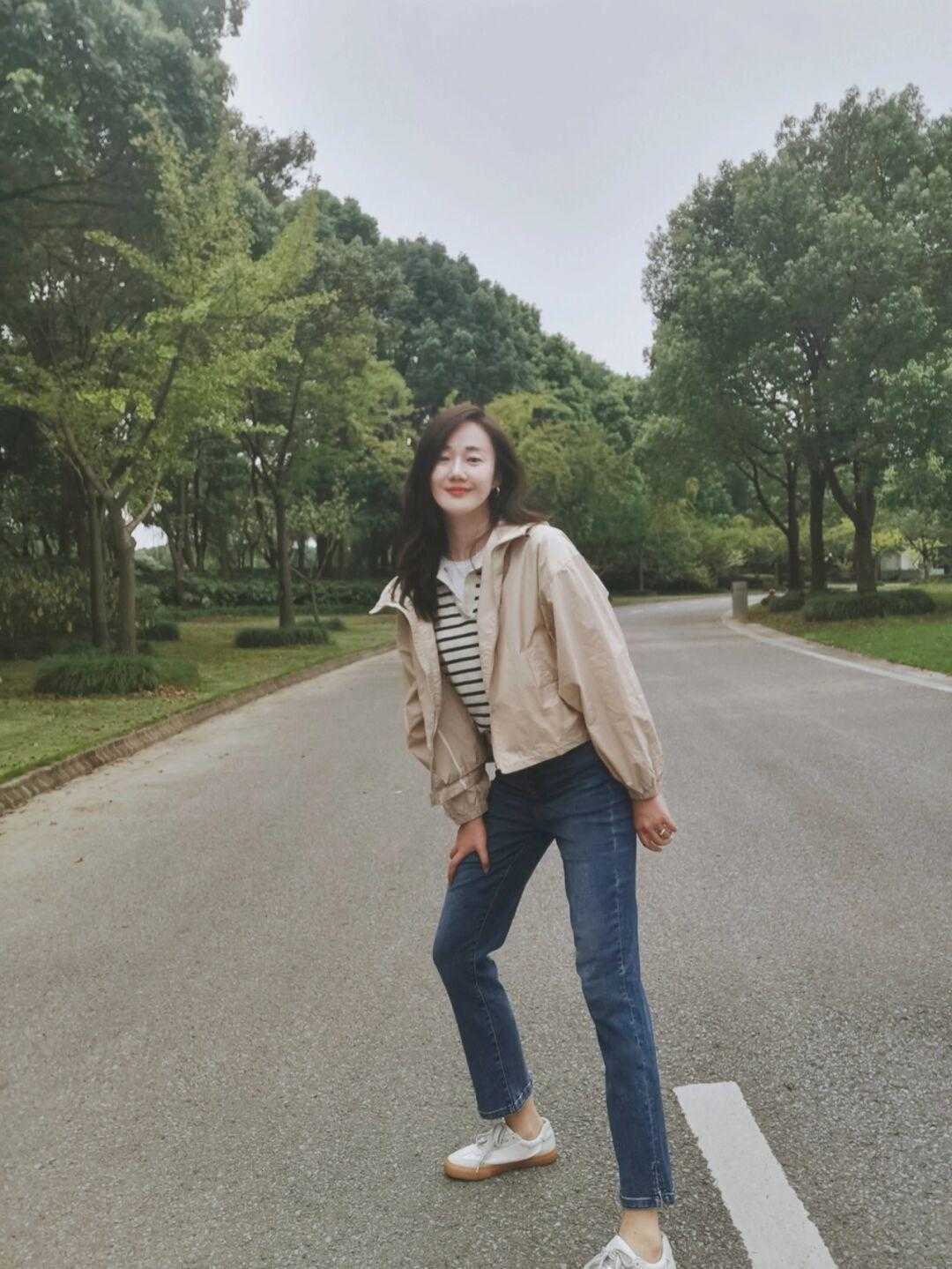 女生 身高不占优势的女生,应该怎样穿搭才会更气质一点呢?