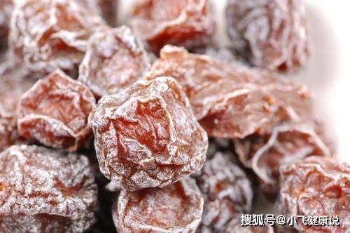 肾脏|4种零食吃起来很甜，但其实“含盐量”很高，排第一的很多人在吃