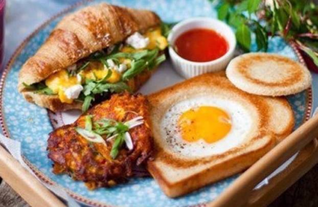 人群|体重久减不下?看看易瘦的人都有哪些特征,饮食规律是重点