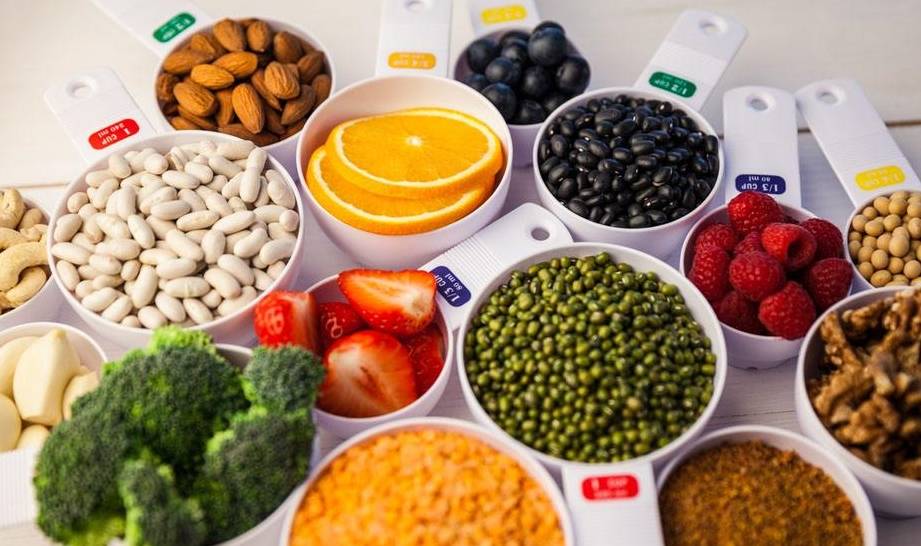 人群|体重久减不下?看看易瘦的人都有哪些特征,饮食规律是重点