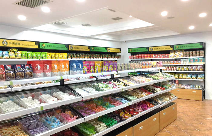 给予|怡佳仁提供给你专业的零食店经营战略