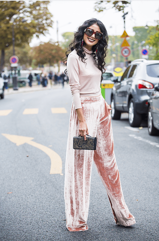 显得 丝绒服装自带“土俗”标签? 穿好了照样有高级感,一点都不廉价