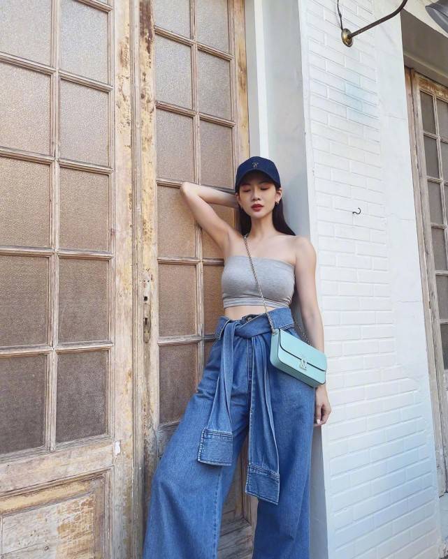 贝雷帽 拯救秋季大风天，你需要一款时髦帽子，曾之乔沈月都在用它凹造型