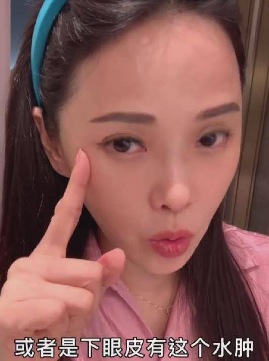 全素颜53岁伊能静状态好？素颜出镜教粉丝护肤，被赞人美声音甜