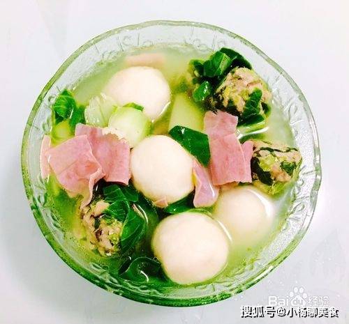 丸子|鸡肉换种做法，形态漂亮味道好，关键是做法简单，营养丰富还不贵